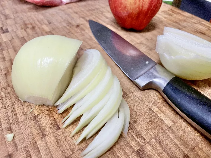 oven pork chops with apples and onions