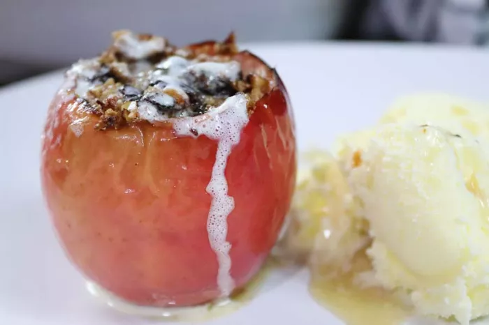 Cinnamon Baked Apples Recipe - Really Sugar Free
