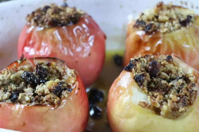 Cinnamon Baked Apples Recipe - Really Sugar Free